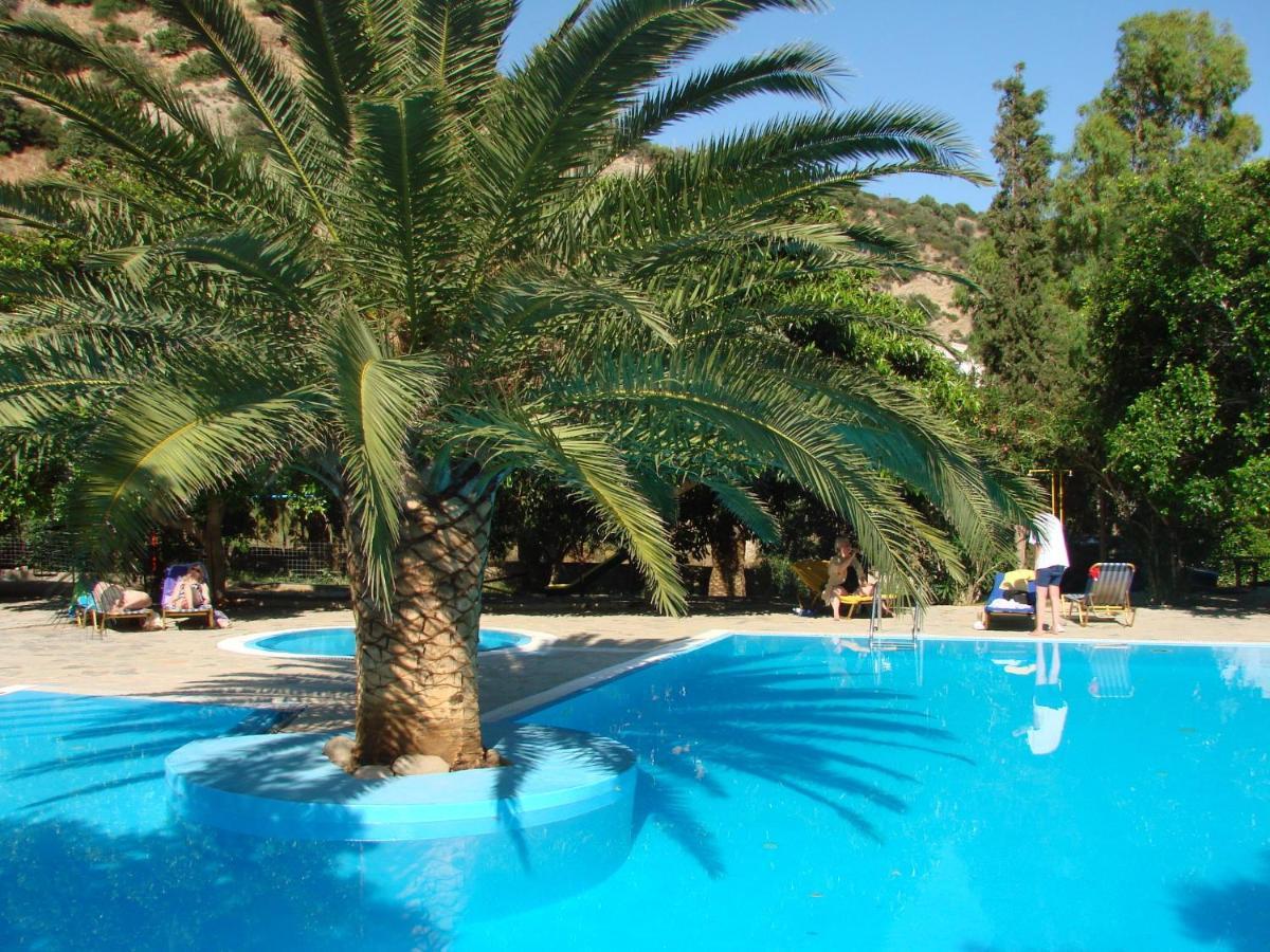 Neos Ikaros Hotel Agia Galini Exterior foto